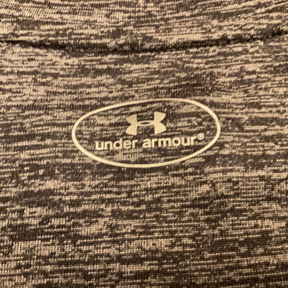 Womens Under Armour Tactical Gear HeatGear Compression V Neck T shirt XS NWOT - Picture 4 of 5